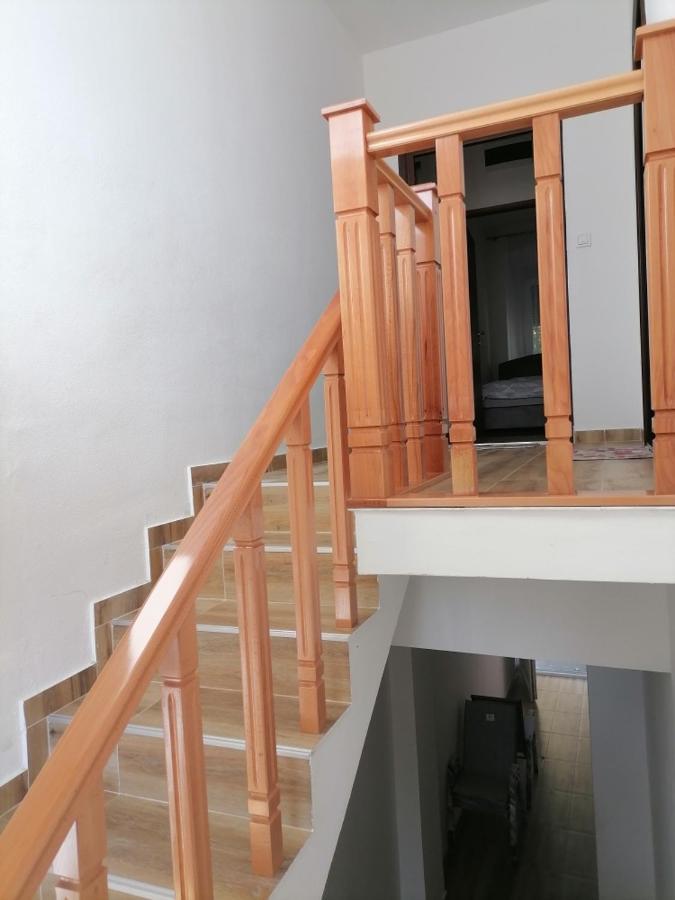 Apartmani 15 Cetinje Ngoại thất bức ảnh