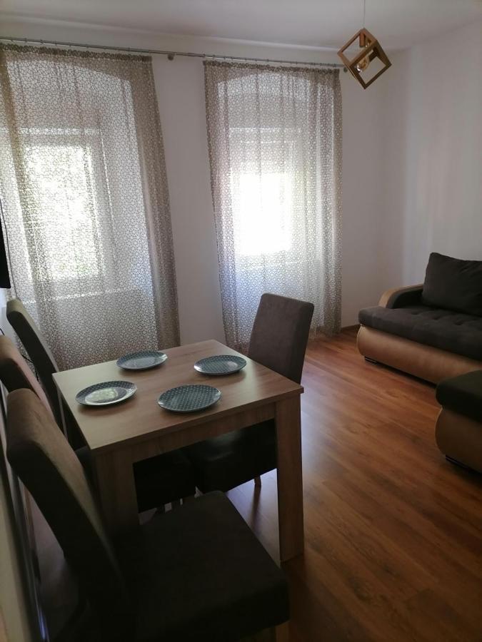 Apartmani 15 Cetinje Ngoại thất bức ảnh