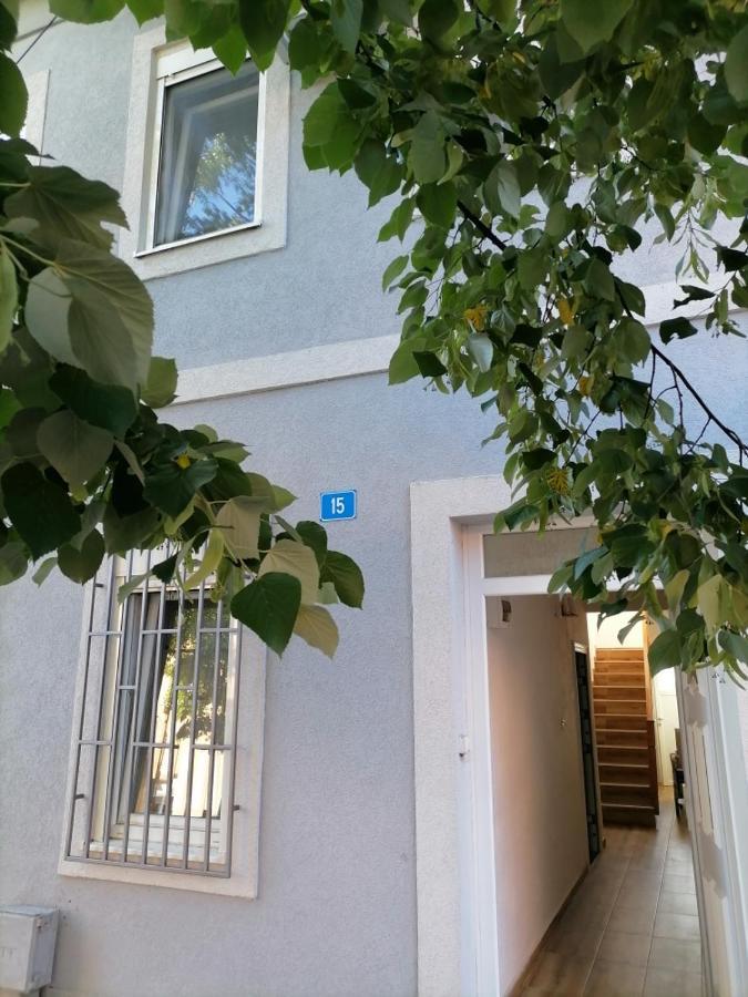 Apartmani 15 Cetinje Ngoại thất bức ảnh