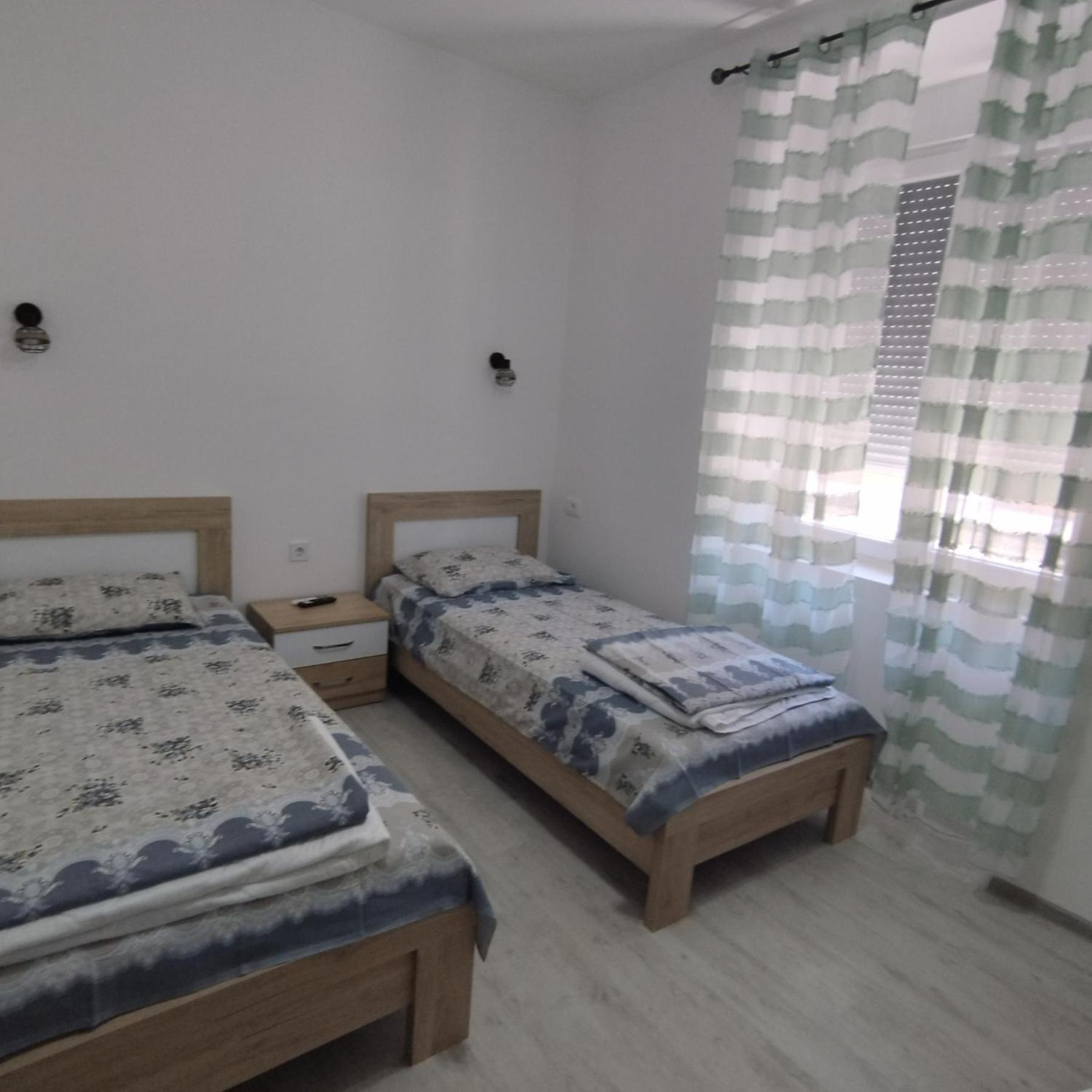 Apartmani 15 Cetinje Ngoại thất bức ảnh