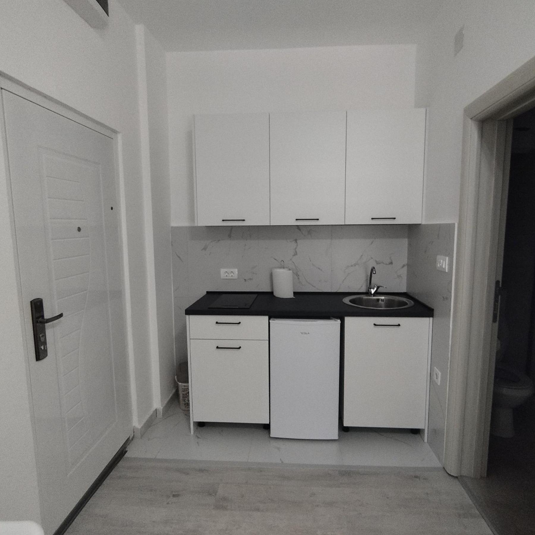 Apartmani 15 Cetinje Ngoại thất bức ảnh