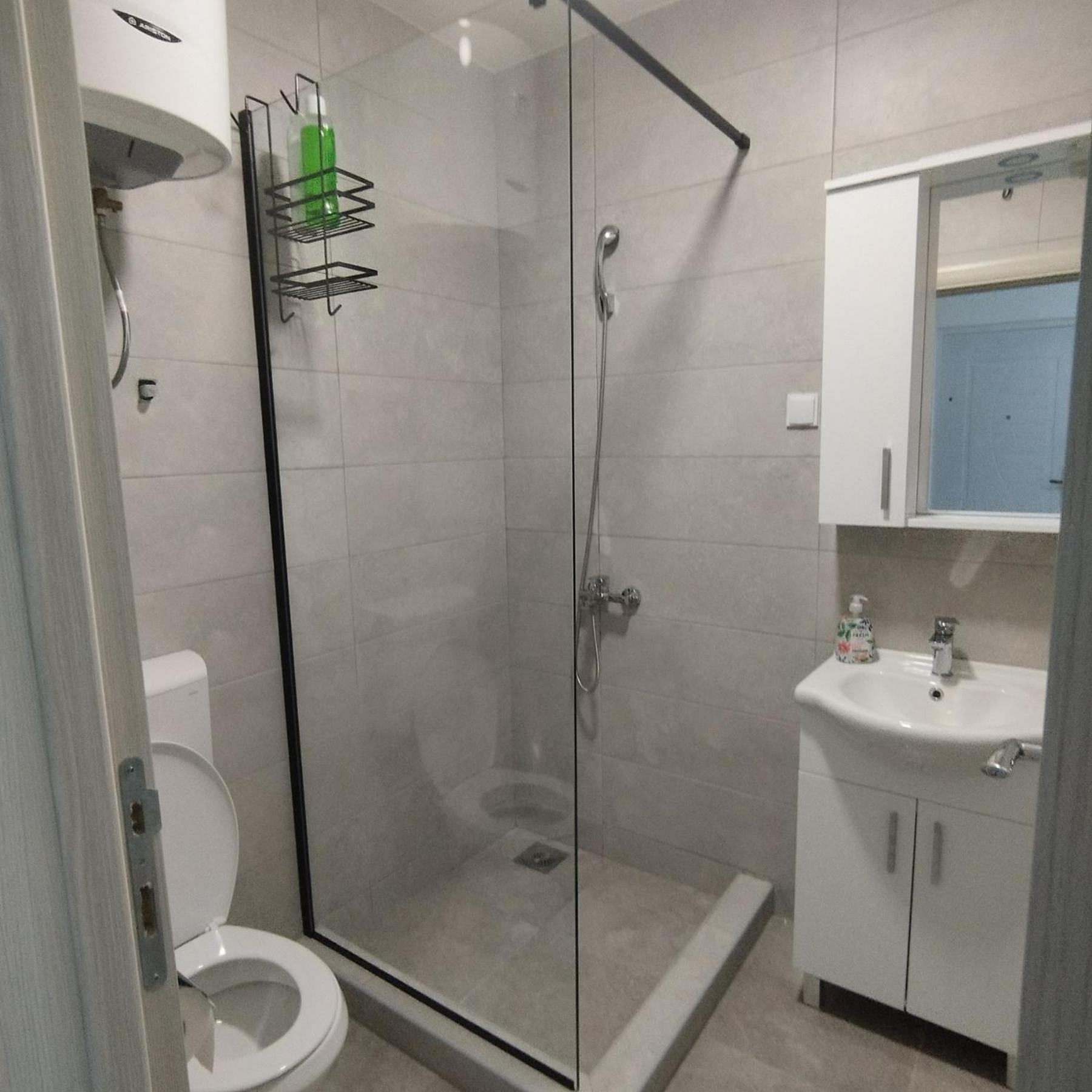 Apartmani 15 Cetinje Ngoại thất bức ảnh